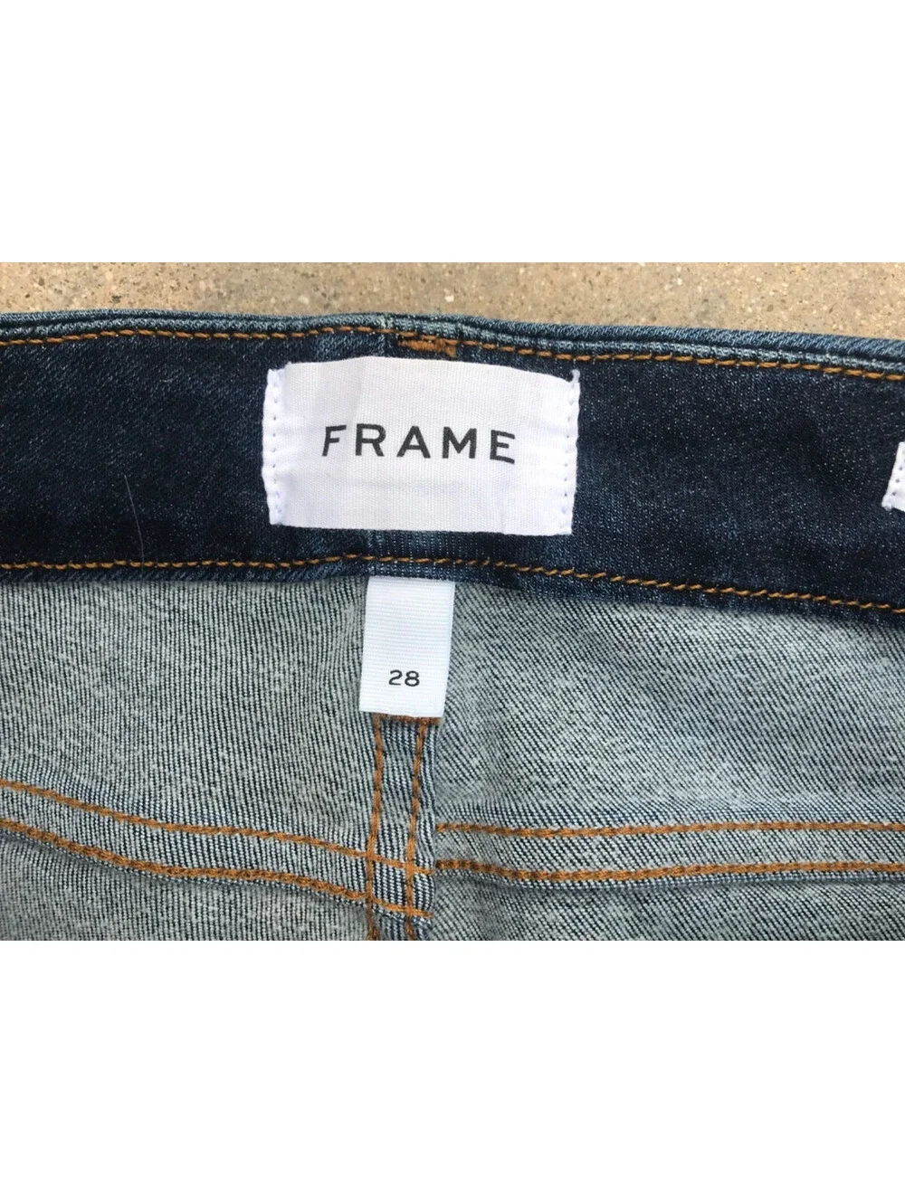 FRAME Le Crop Mini Boot Jeans Size 27 Dark Blue Denim Raw Cut Off Center Hem